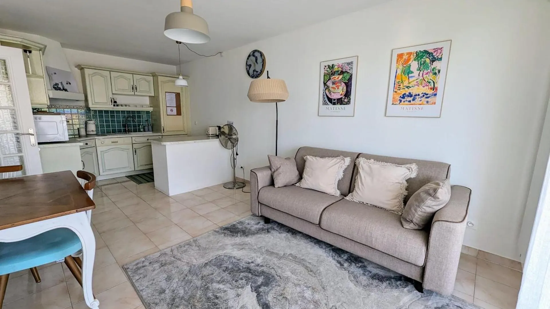 Juan Les Pins - Town Center - 4 People Appartement Antibes 0*,  Frankrijk